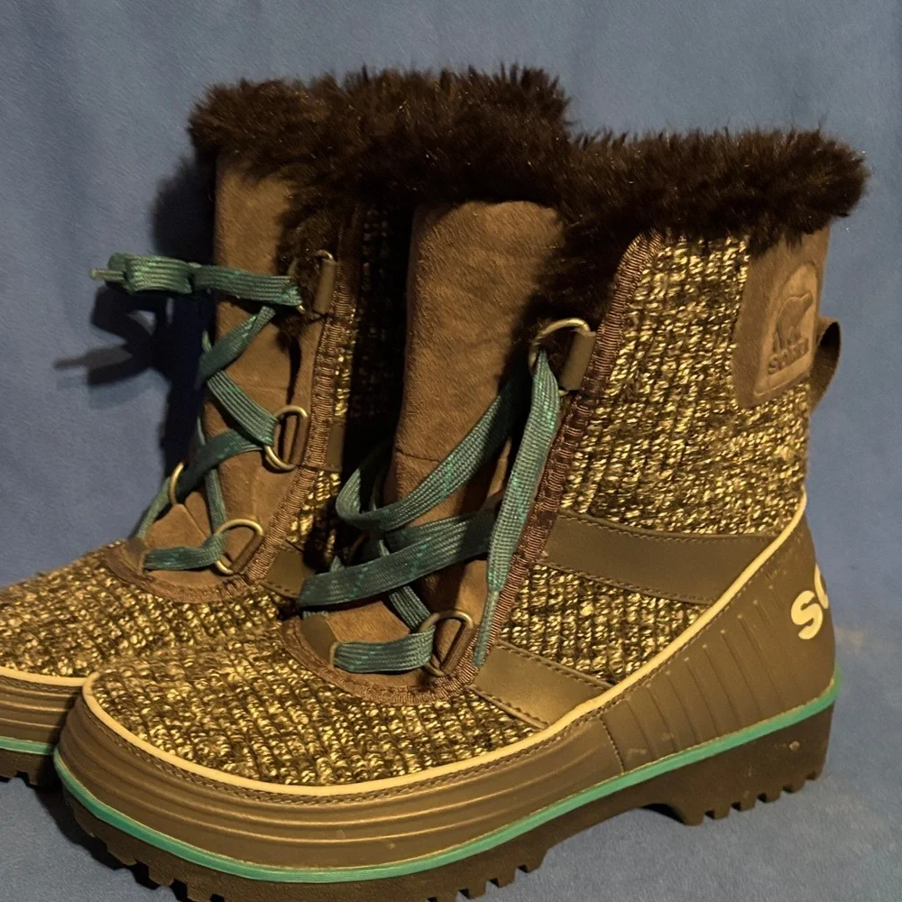 Sorel Brown Knit Faux-Fur Trim Winter Boot with Teal Accents - Picture 3 of 7